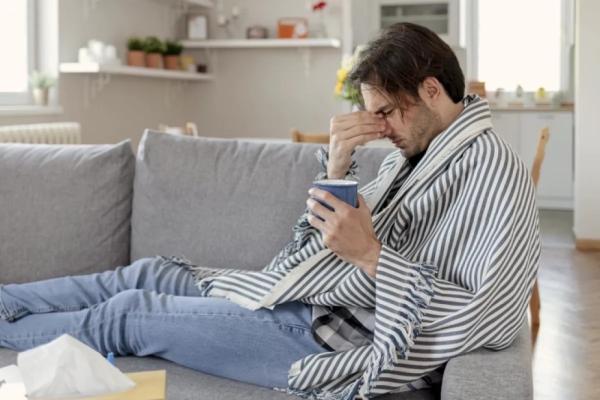 
El cerdo no come. Rospotrebnadzor: La gripe lleva a la neumonía en 24 horas.